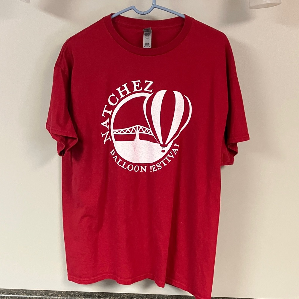 3/$15 ❤️  Gildan red air balloon tee shirt xl 16
